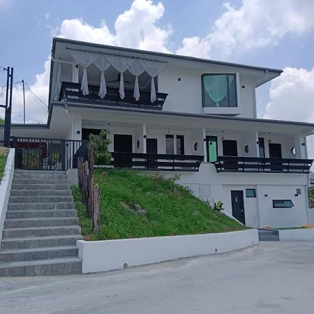 I Do Farmstay Букит Мертаджам Екстериор снимка