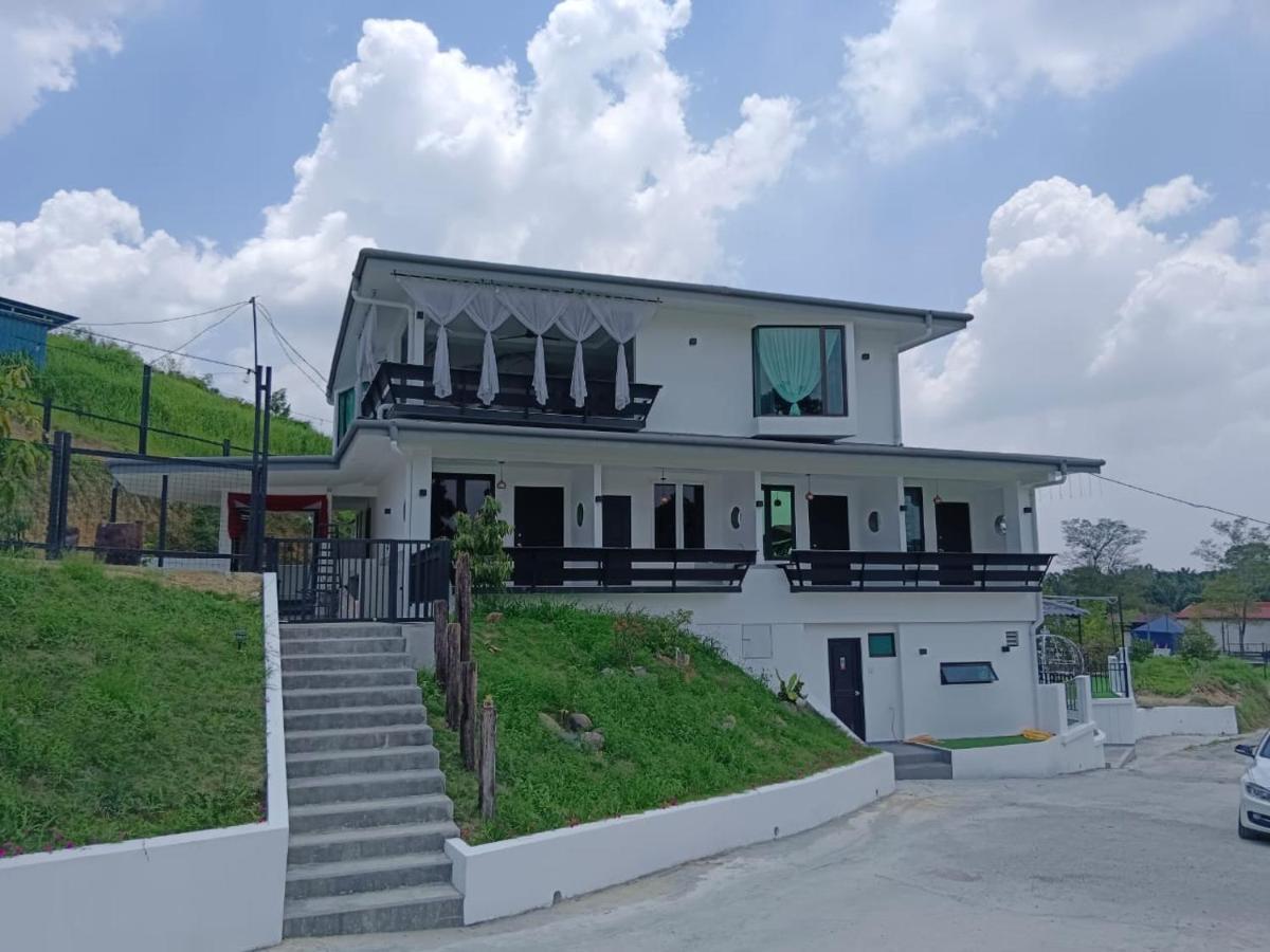 I Do Farmstay Букит Мертаджам Екстериор снимка